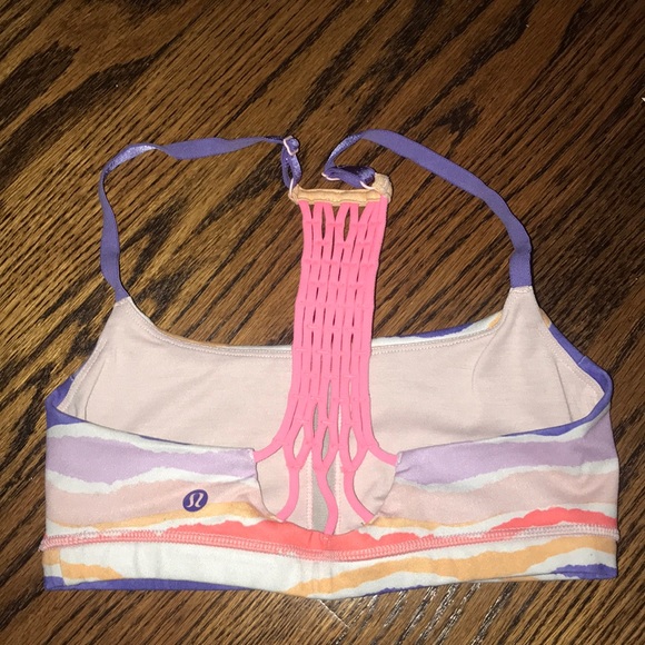 lululemon sports bra - Picture 2 of 2